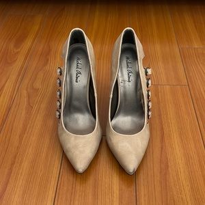 Michael Antonio heels